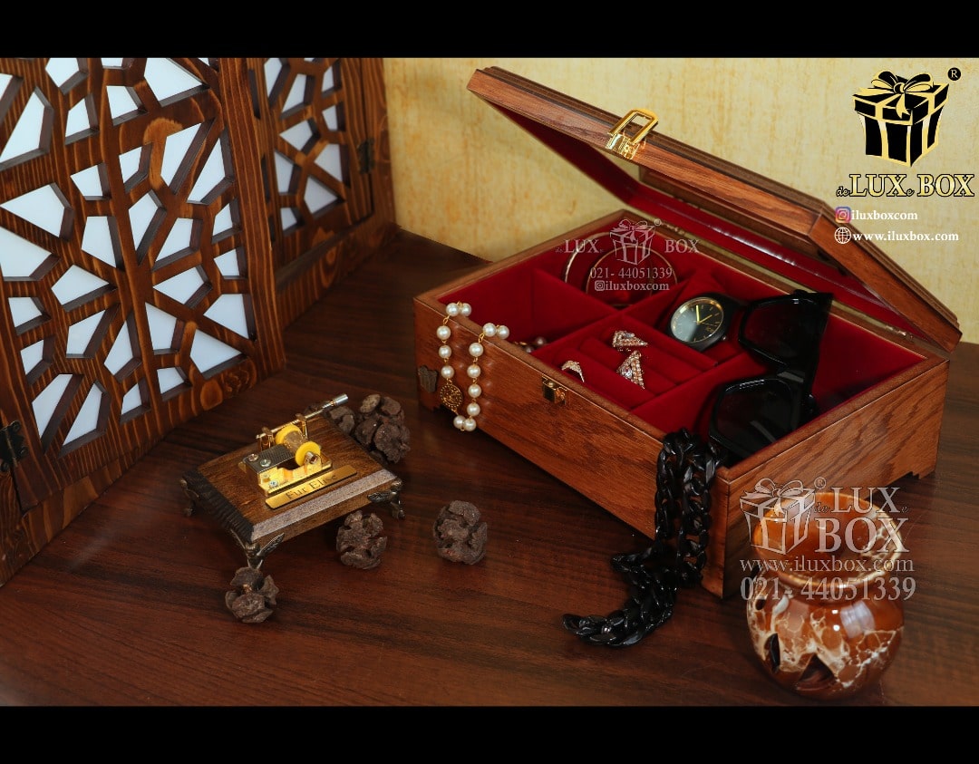 ساخت و تولید جعبه چوبی جواهرات طلا لوکس باکس